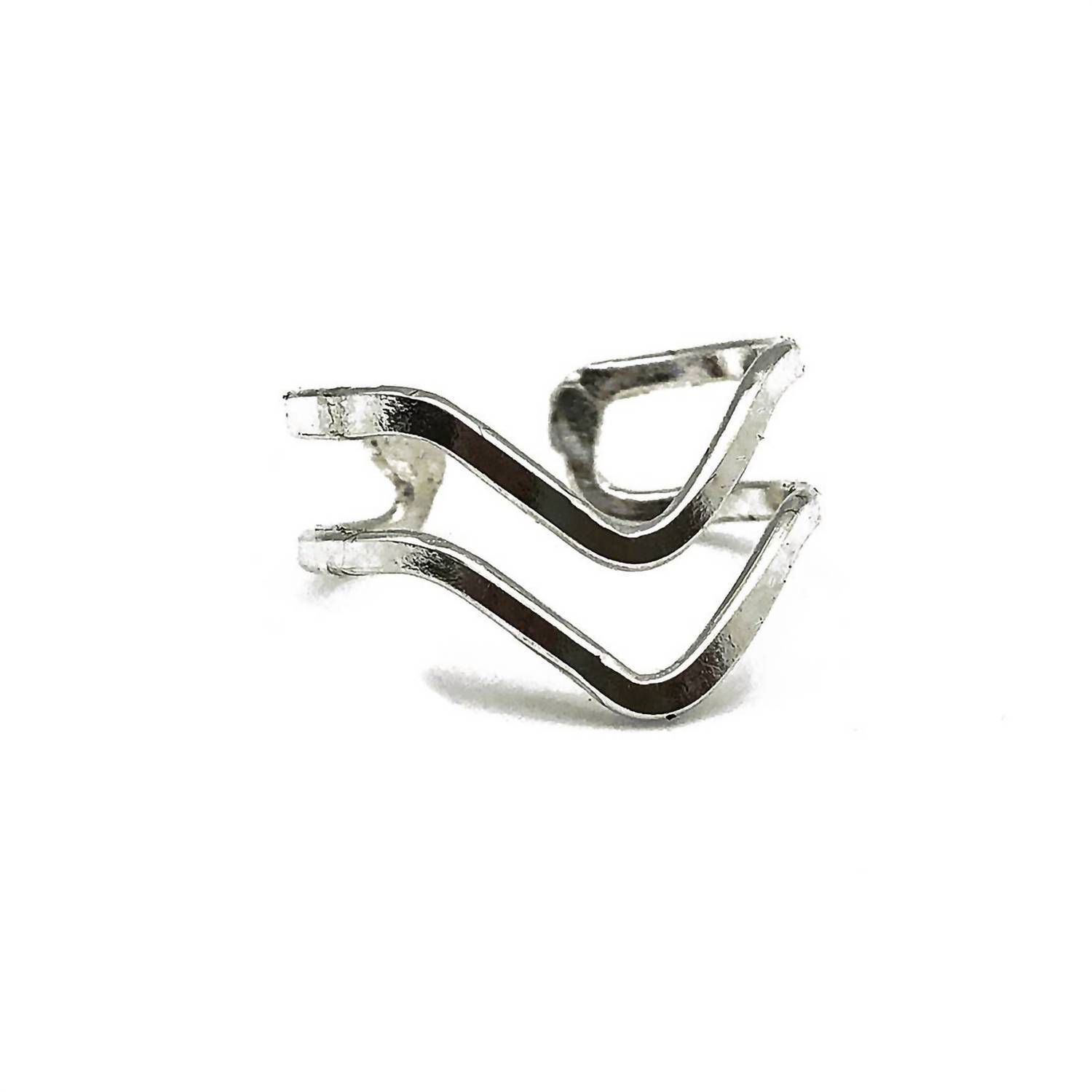 New Anju Women's Double Chevron Ring In Silver